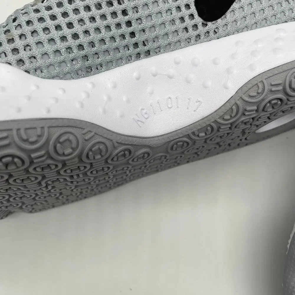 Nike men pg